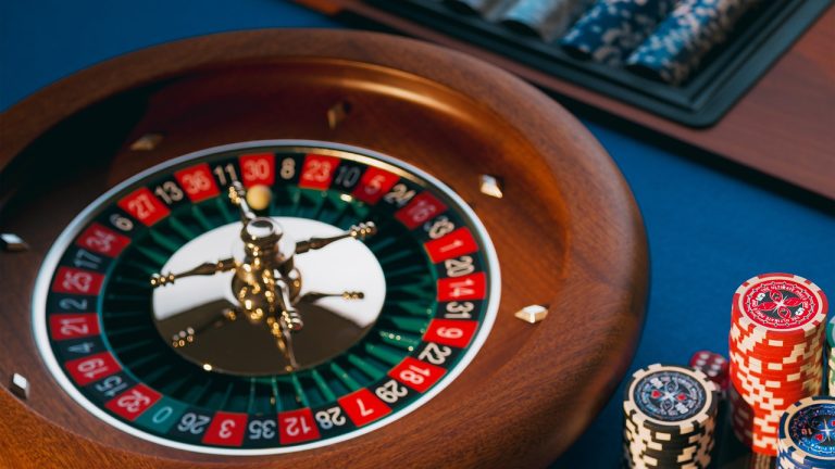 Quelles sont les astuces et les stratégies à utiliser pour jouer à la roulette dans les casinos en ligne ?