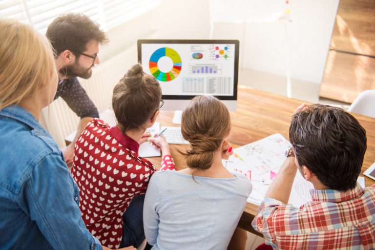 Quelles sont les écoles de marketing basées à Rennes, proposant des formations et des perspectives professionnelles dans ce domaine ?